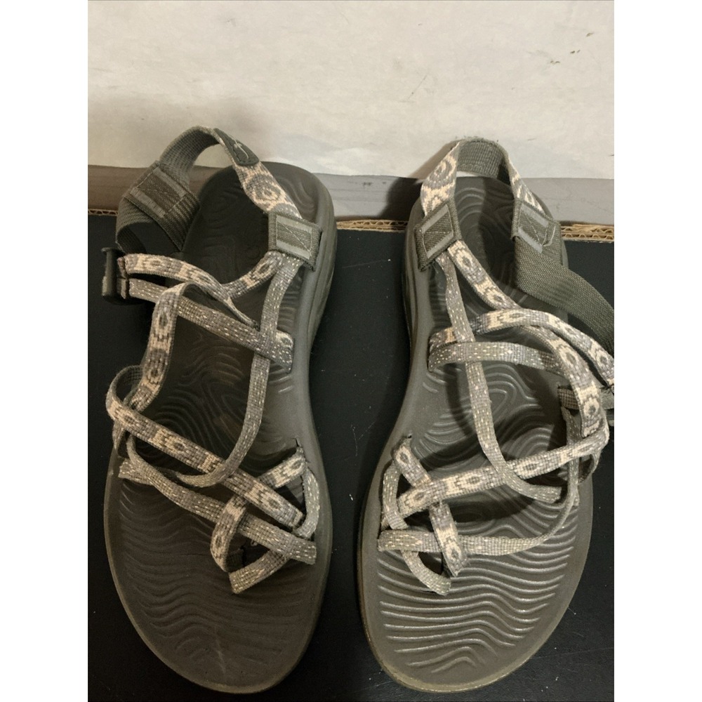 Chaco Women's Z/cloud sandals. Size 9 Grey Cream Pink